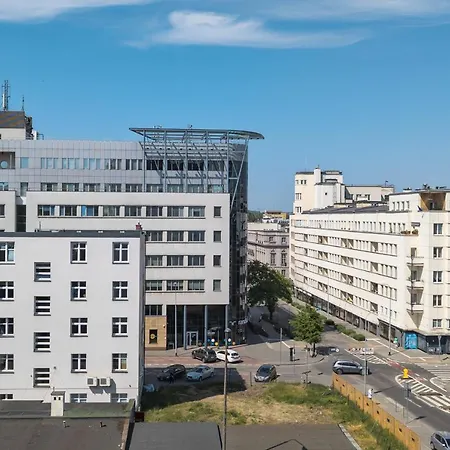 Cozy Studio 3 In Downtown דירה גדינייה